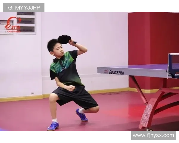 奥姓足球球星崛起之路：从默默无闻到国际赛场闪耀的传奇故事