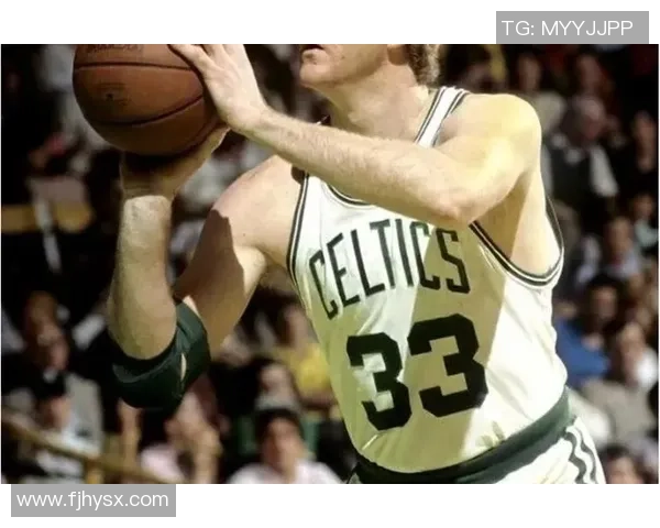 泰国传奇足球球星的辉煌历程与东南亚绿茵荣耀再现